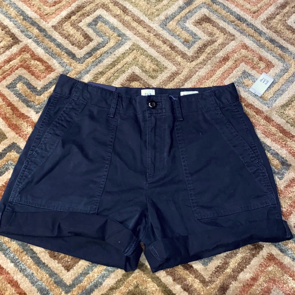 Gap 5” High Rise Khaki Short -Navy 6